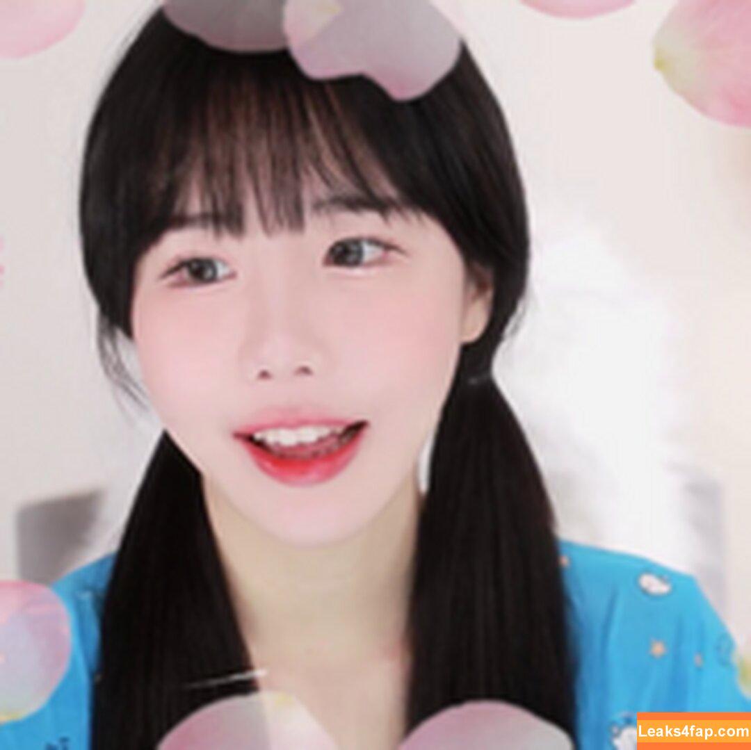 addielyn / ad1yn2 Patreon / addielyn7 leaked photo photo #0032