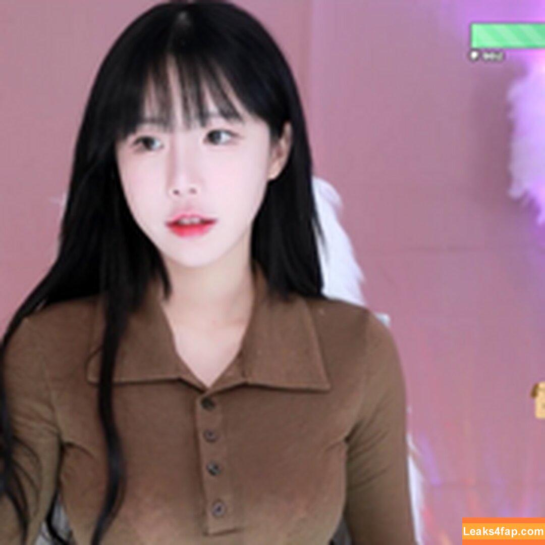 addielyn / ad1yn2 Patreon / addielyn7 leaked photo photo #0070