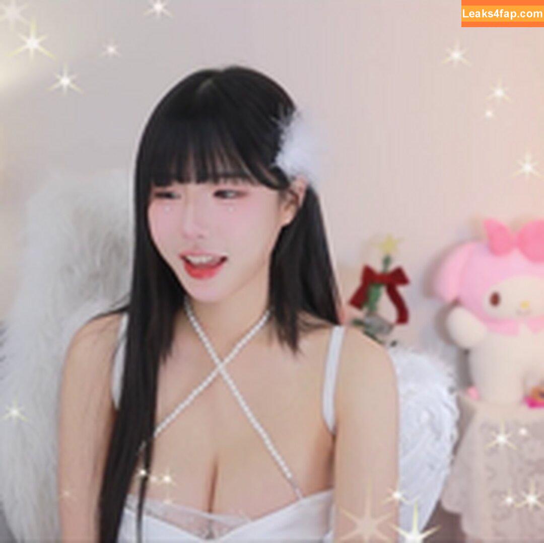 addielyn / ad1yn2 Patreon / addielyn7 leaked photo photo #0270