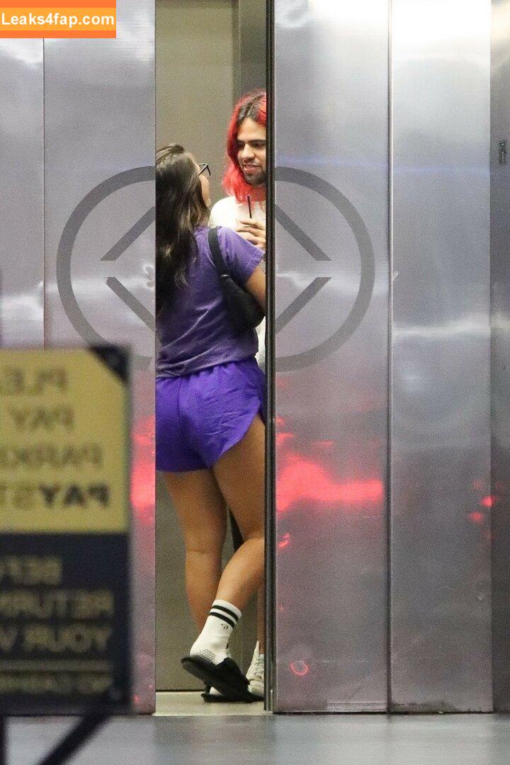 Addison Rae / addie_the_baddie / addisonraee / https: / whoisaddison слитое фото фото #0063