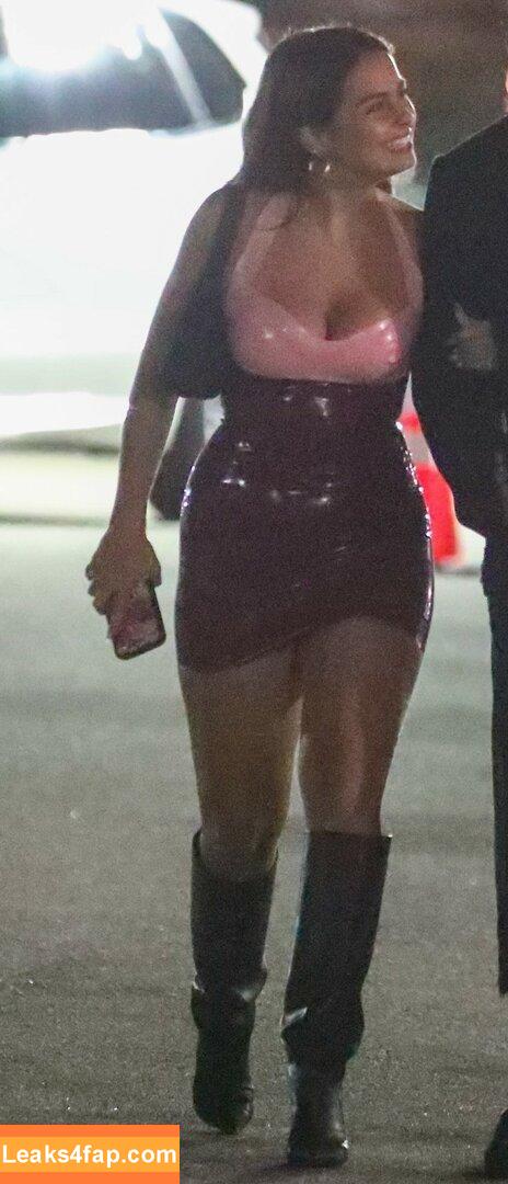 Addison Rae / addie_the_baddie / addisonraee / https: / whoisaddison слитое фото фото #0089