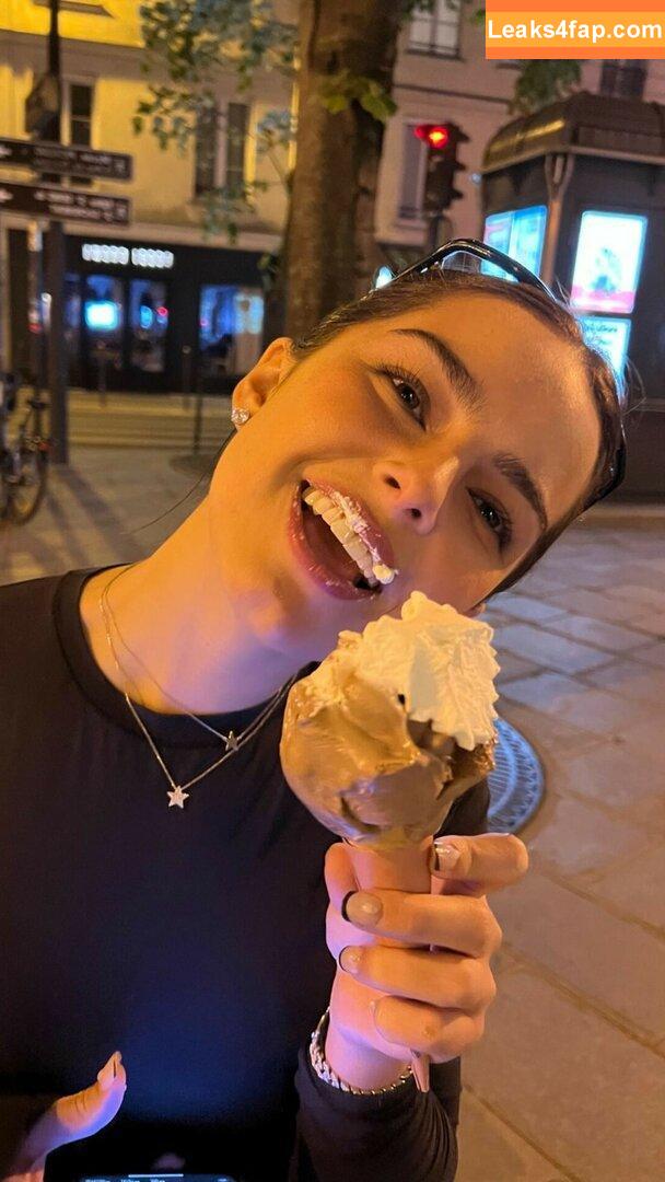 Addison Rae / addie_the_baddie / addisonraee / https: / whoisaddison слитое фото фото #0149