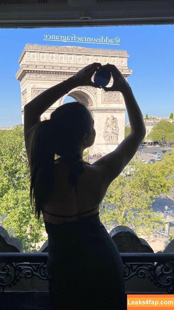 Addison Rae / addie_the_baddie / addisonraee / https: / whoisaddison слитое фото фото #0150