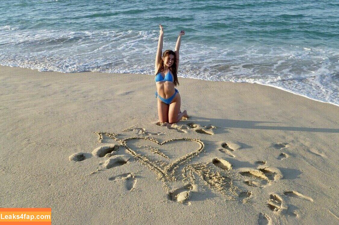 Addison Rae / addie_the_baddie / addisonraee / https: / whoisaddison слитое фото фото #0187