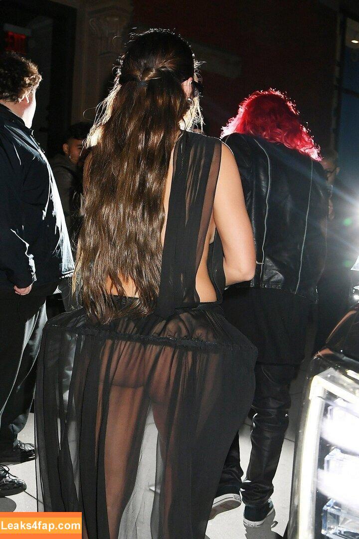 Addison Rae / addie_the_baddie / addisonraee / https: / whoisaddison слитое фото фото #0194