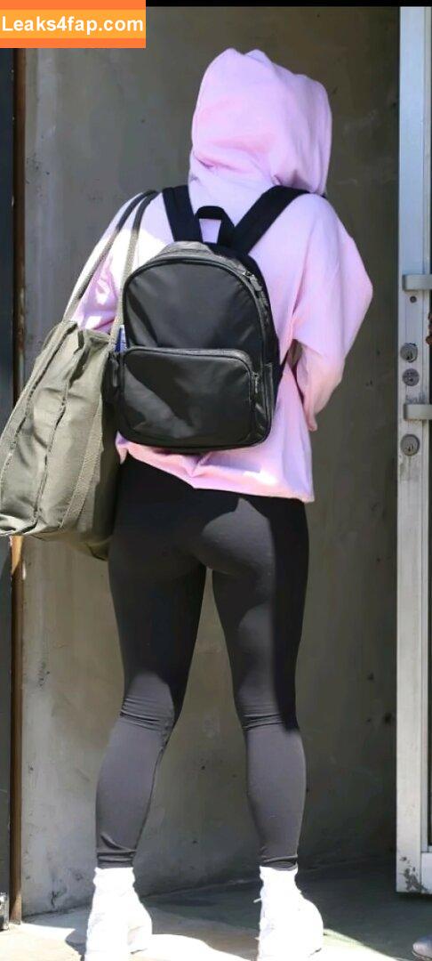 Addison Rae / addie_the_baddie / addisonraee / https: / whoisaddison слитое фото фото #0308