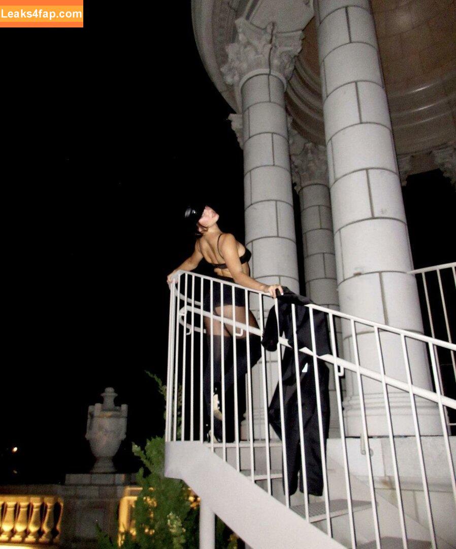 Addison Rae / addie_the_baddie / addisonraee / https: / whoisaddison слитое фото фото #0330