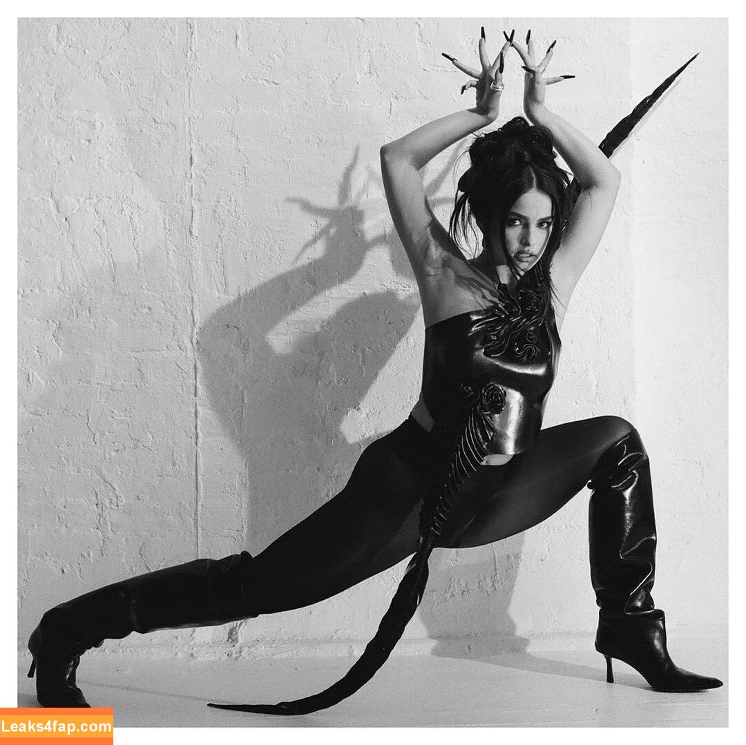 Addison Rae / addie_the_baddie / addisonraee / https: / whoisaddison слитое фото фото #0358