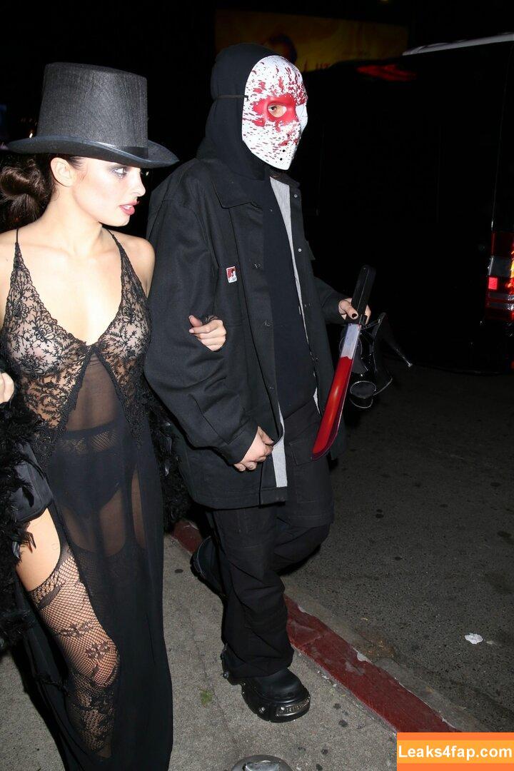 Addison Rae / addie_the_baddie / addisonraee / https: / whoisaddison слитое фото фото #0373