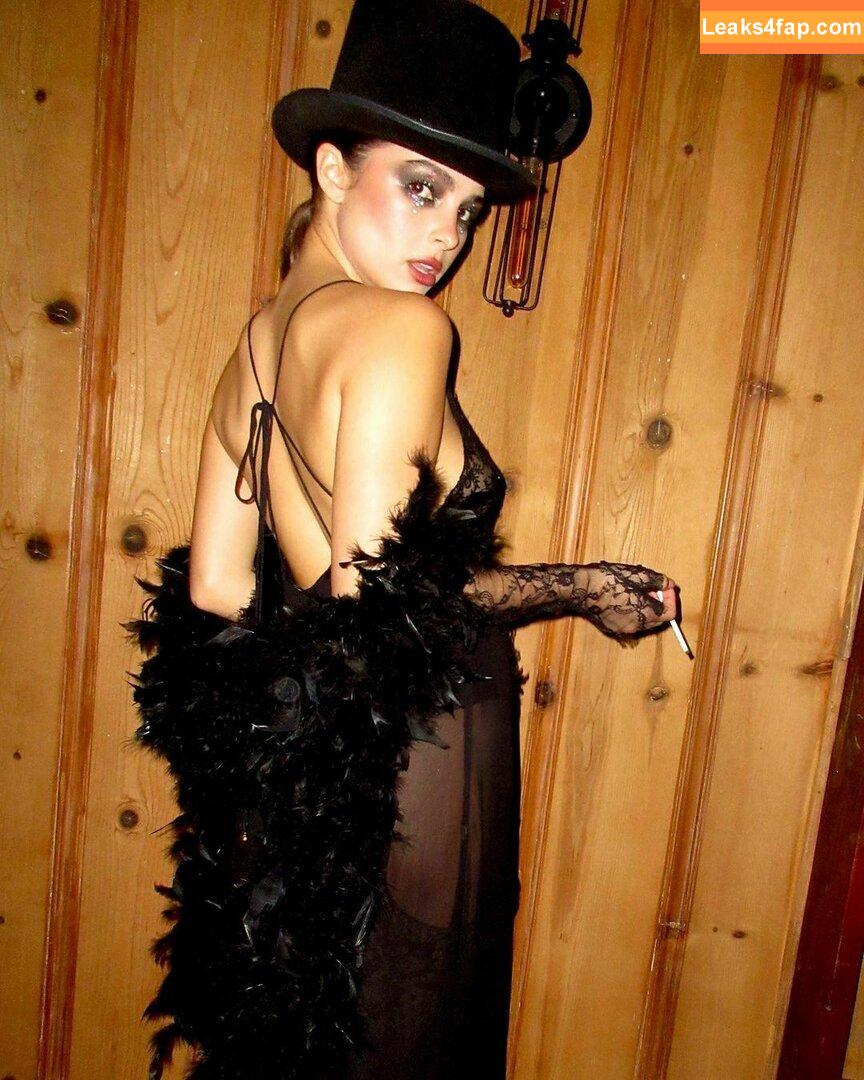 Addison Rae / addie_the_baddie / addisonraee / https: / whoisaddison слитое фото фото #0410