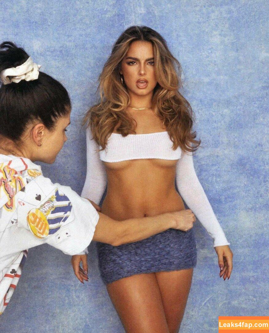 Addison Rae / addie_the_baddie / addisonraee / https: / whoisaddison слитое фото фото #0445