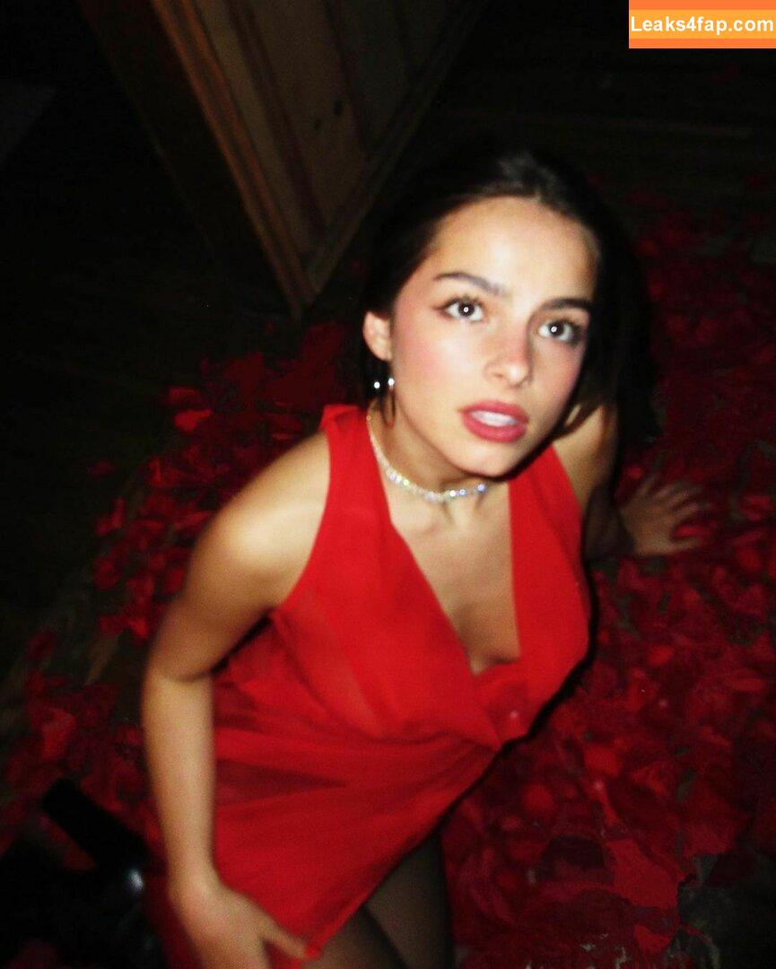 Addison Rae / addie_the_baddie / addisonraee / https: / whoisaddison leaked photo photo #0485