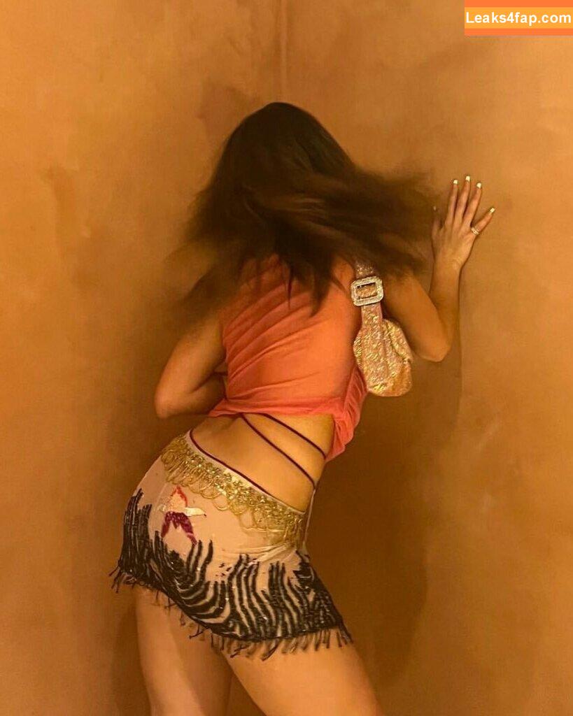 Addison Rae / addie_the_baddie / addisonraee / https: / whoisaddison слитое фото фото #0503