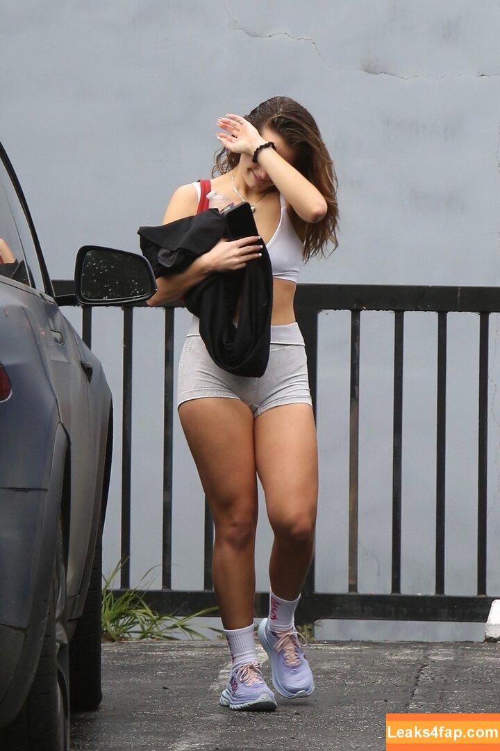 Addison Rae / addie_the_baddie / addisonraee / https: / whoisaddison слитое фото фото #0551