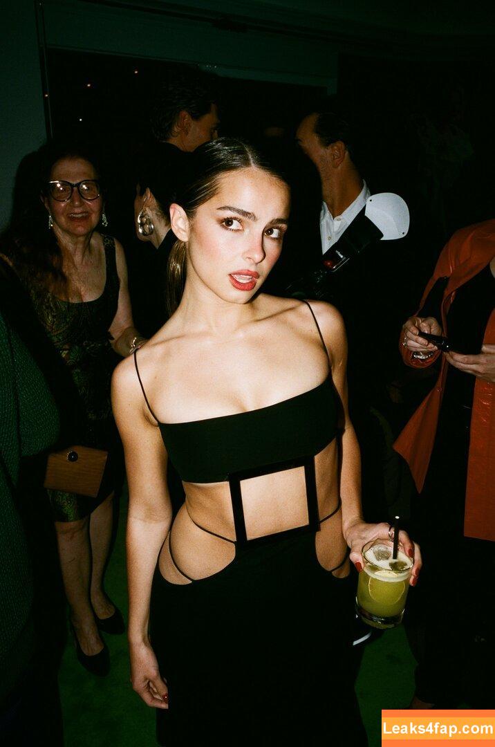 Addison Rae / addie_the_baddie / addisonraee / https: / whoisaddison слитое фото фото #0567