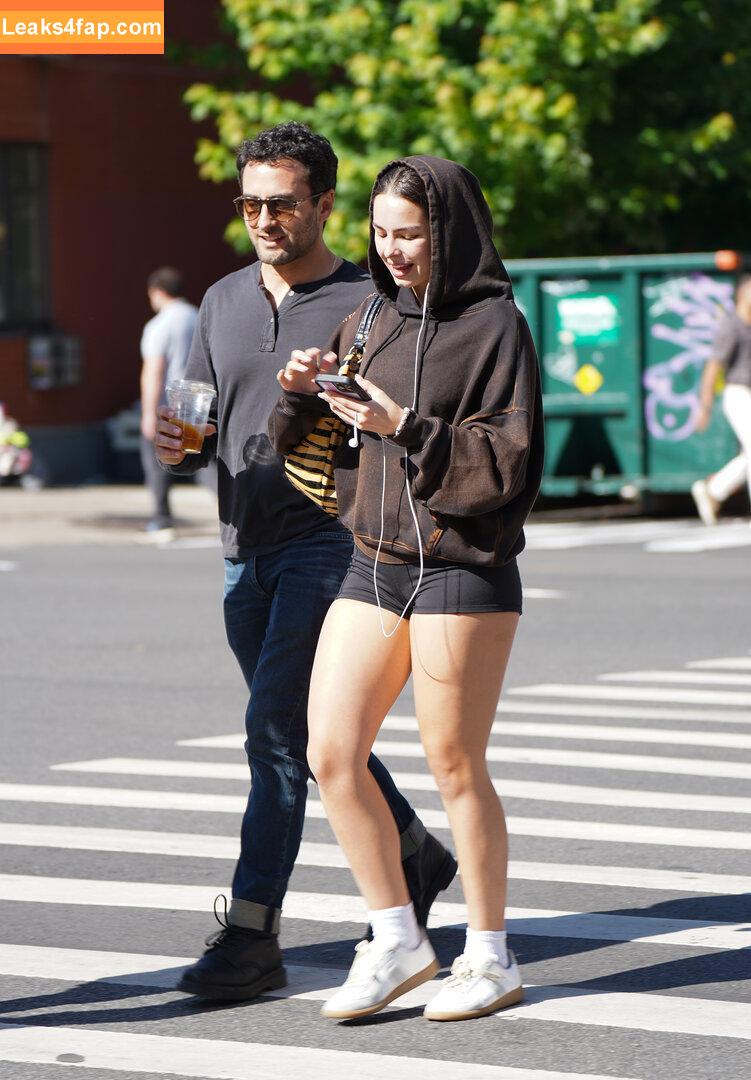 Addison Rae / addie_the_baddie / addisonraee / https: / whoisaddison слитое фото фото #0628