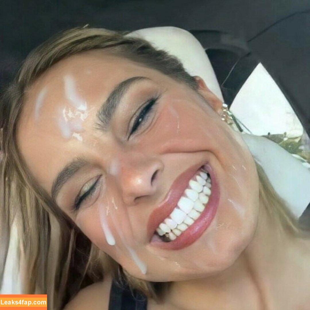 Addison Rae / addie_the_baddie / addisonraee / https: / whoisaddison leaked photo photo #0686