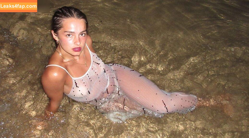 Addison Rae / addie_the_baddie / addisonraee / https: / whoisaddison слитое фото фото #0911