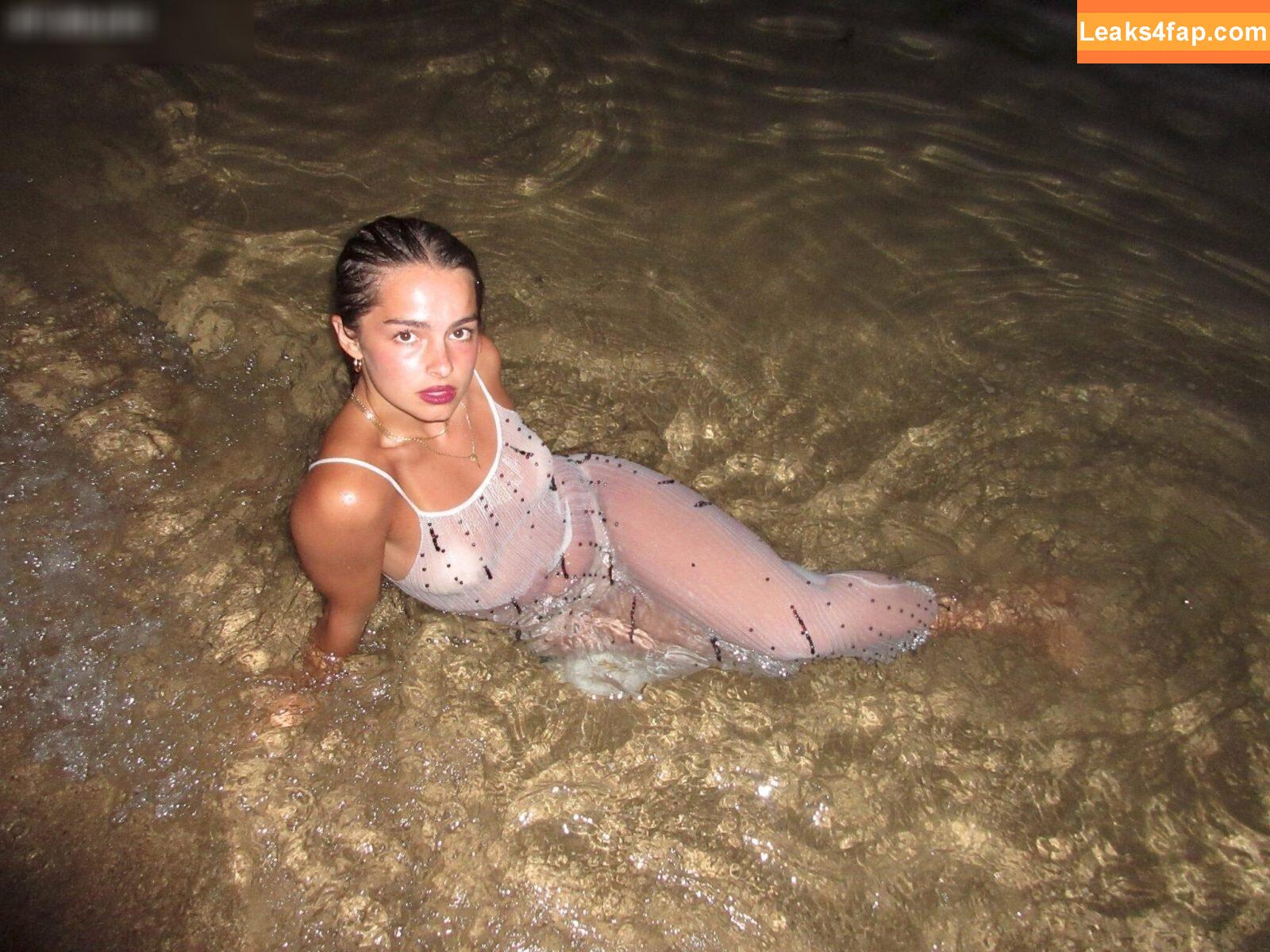 Addison Rae / addie_the_baddie / addisonraee / https: / whoisaddison слитое фото фото #0913