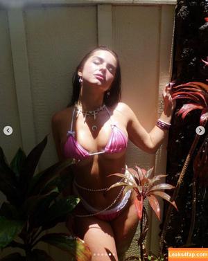 Addison Rae фото #0889