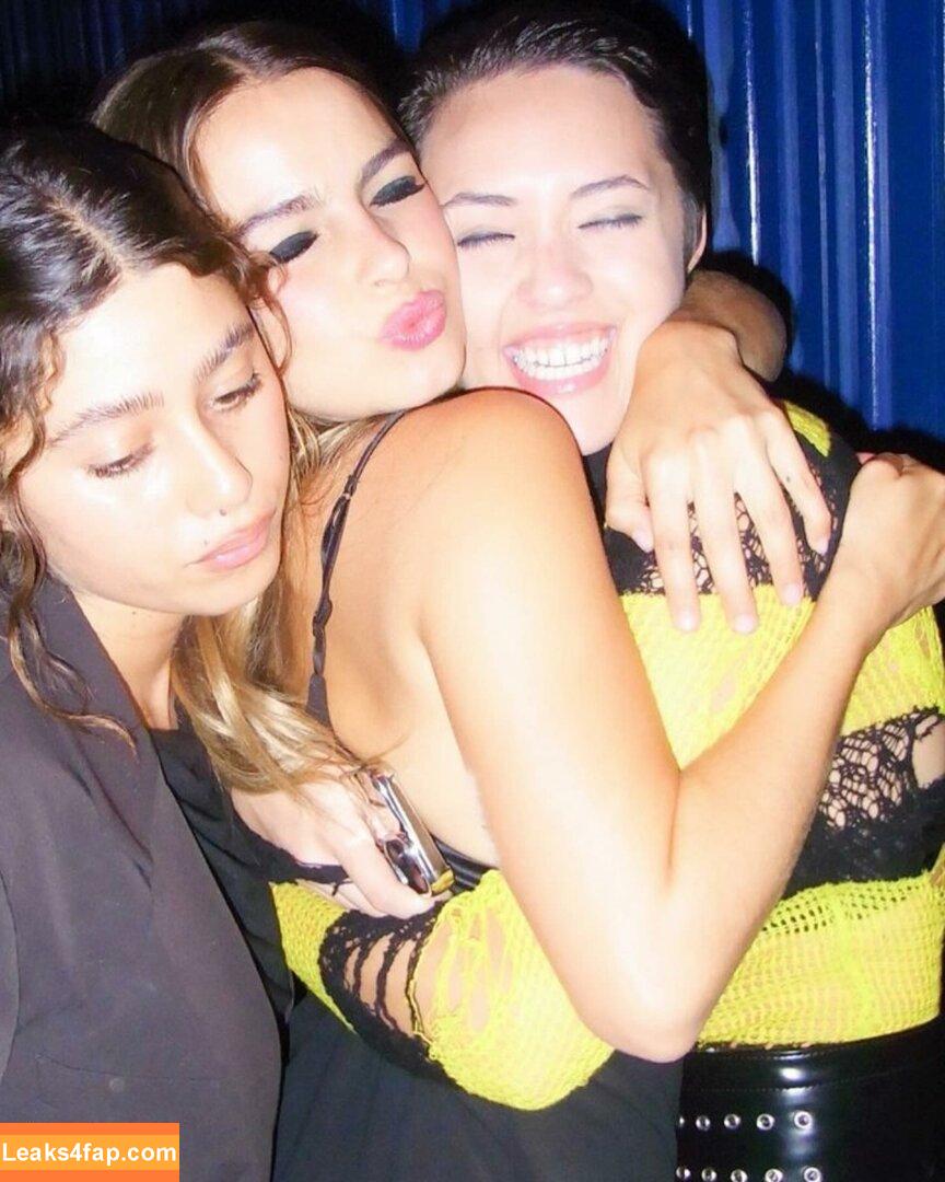 Addison Rae / addie_the_baddie / addisonraee / https: / whoisaddison слитое фото фото #1379