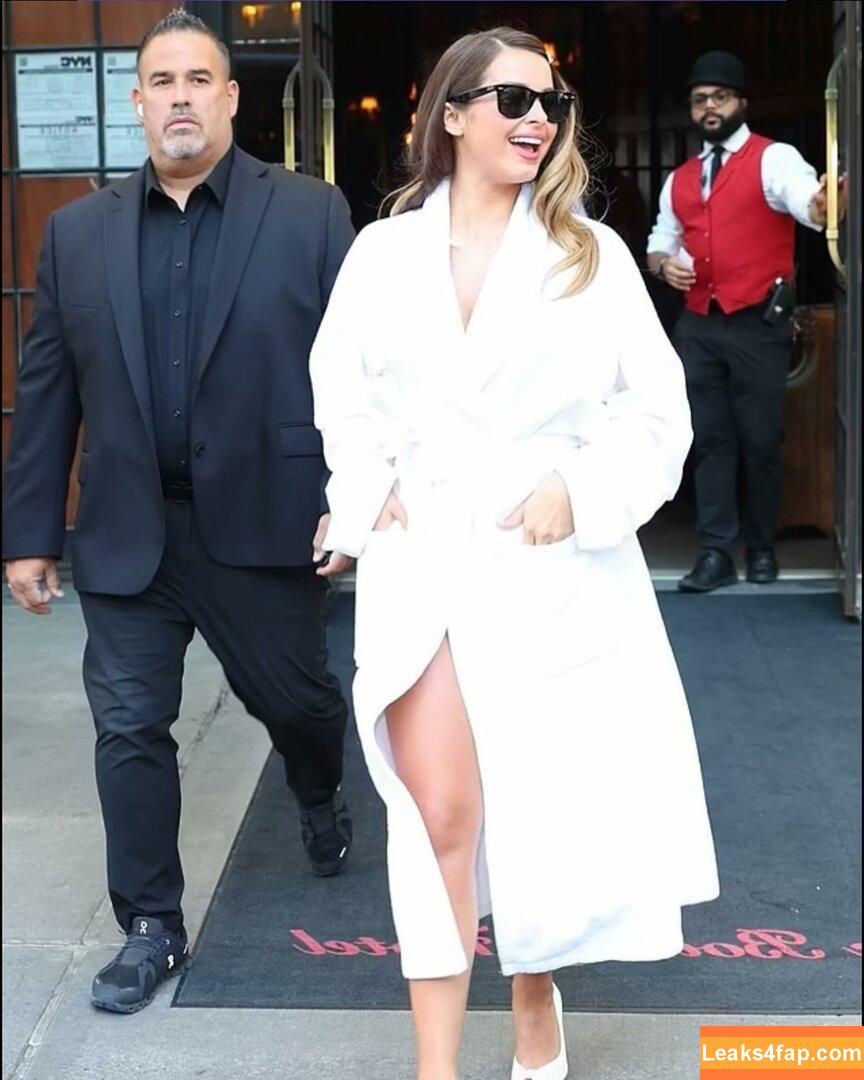 Addison Rae / addie_the_baddie / addisonraee / https: / whoisaddison слитое фото фото #1454