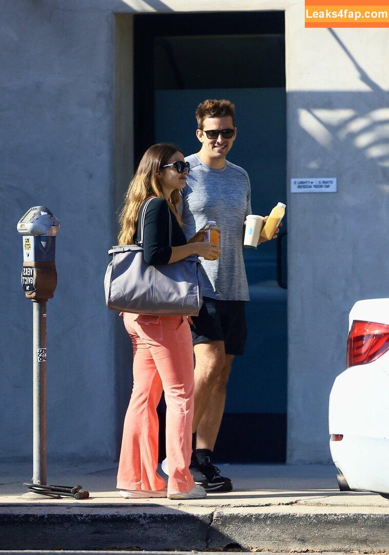 Addison Rae / addie_the_baddie / addisonraee / https: / whoisaddison слитое фото фото #1490