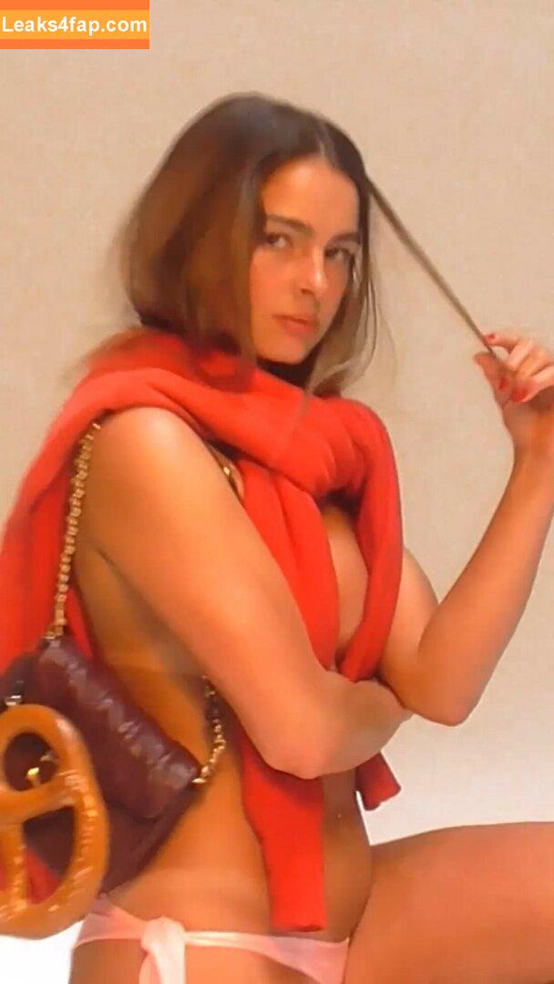 Addison Rae / addie_the_baddie / addisonraee / https: / whoisaddison слитое фото фото #1617