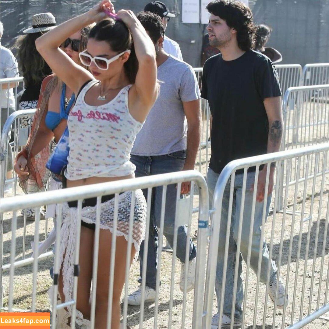 Addison Rae / addie_the_baddie / addisonraee / https: / whoisaddison слитое фото фото #1652