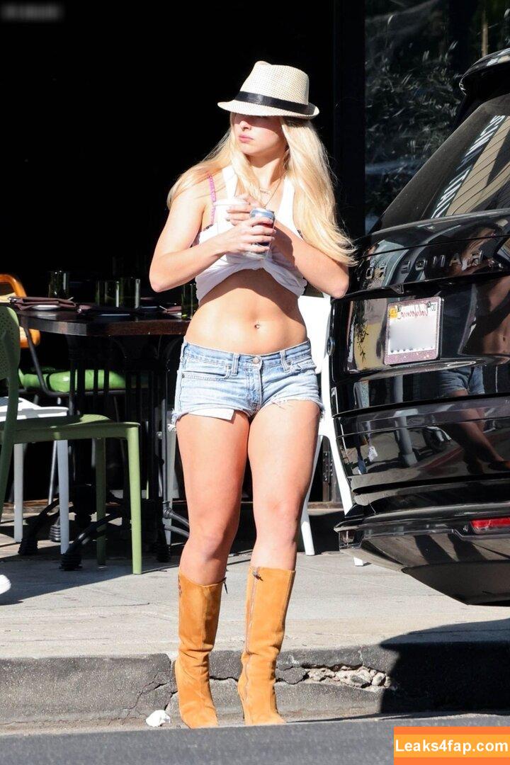 Addison Rae / addie_the_baddie / addisonraee / https: / whoisaddison слитое фото фото #1677