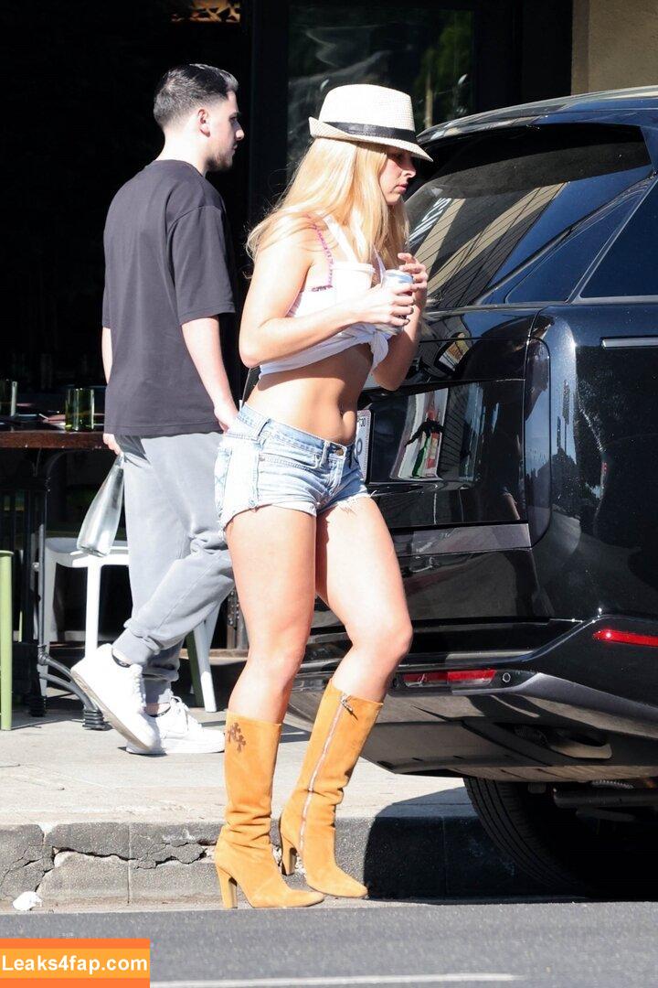 Addison Rae / addie_the_baddie / addisonraee / https: / whoisaddison слитое фото фото #1694