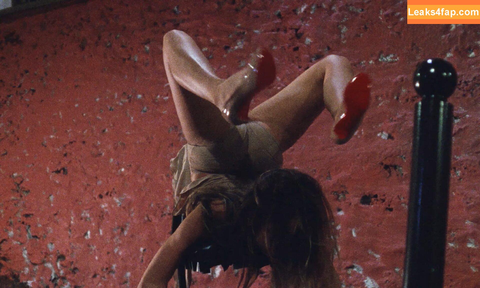 Addison Rae / addie_the_baddie / addisonraee / https: / whoisaddison слитое фото фото #1759