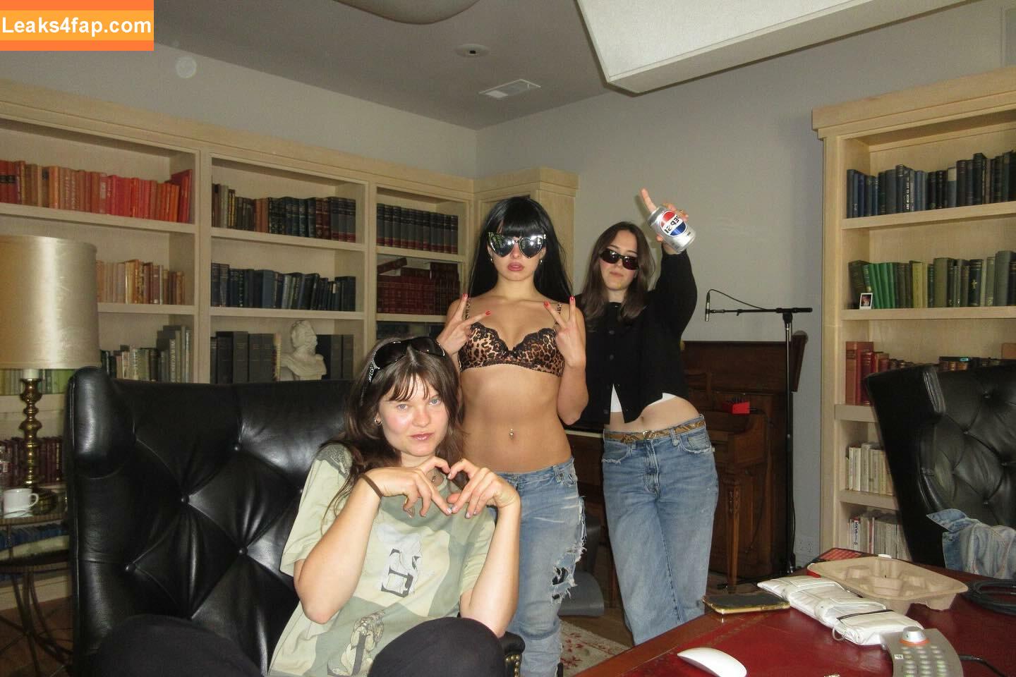 Addison Rae / addie_the_baddie / addisonraee / https: / whoisaddison слитое фото фото #1770