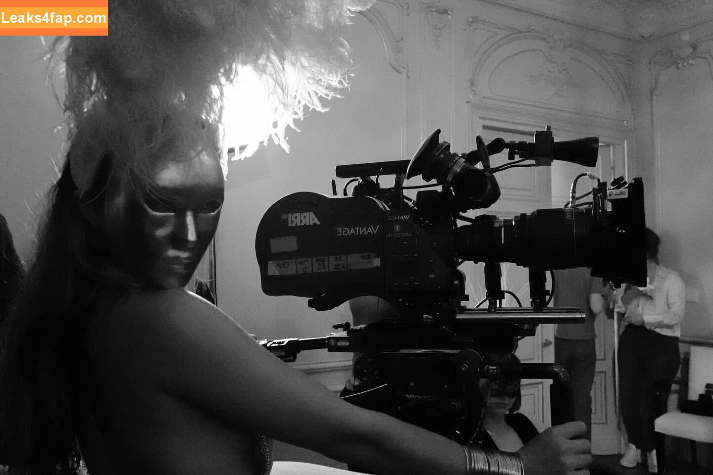 Addison Rae / addie_the_baddie / addisonraee / https: / whoisaddison слитое фото фото #1771