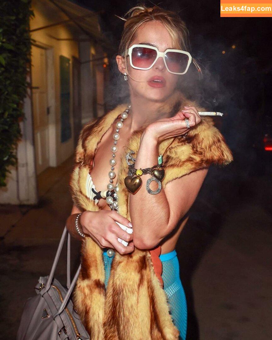 Addison Rae / addie_the_baddie / addisonraee / https: / whoisaddison слитое фото фото #1791