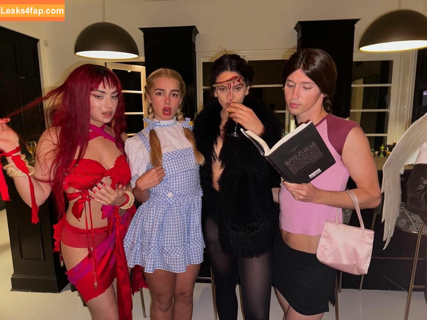 Addison Rae / addisonraee / https: / whoisaddison leaked photo photo #1834