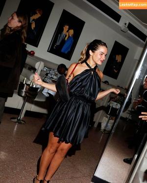 Addison Rae фото #1360