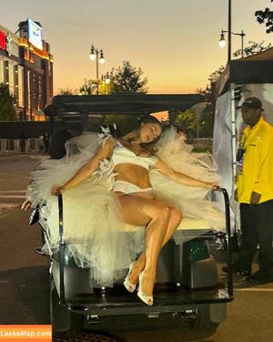 Addison Rae фото #1415