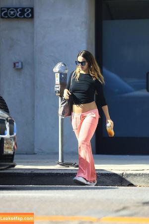 Addison Rae фото #1476