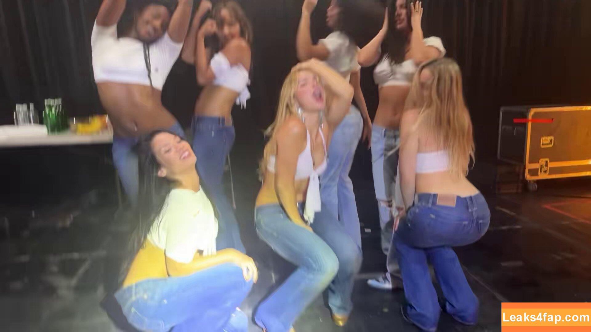 Addison Rae / addie_the_baddie / addisonraee / amirrazm leaked photo photo #2440