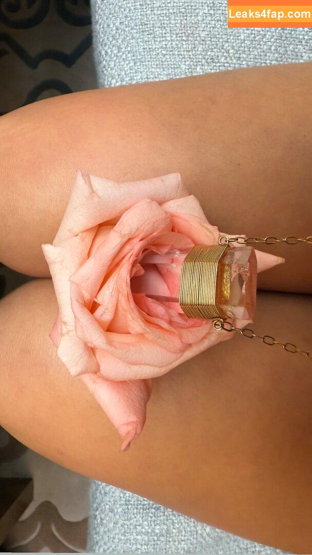 Addison Rae / addie_the_baddie / addisonraee / amirrazm leaked photo photo #2562