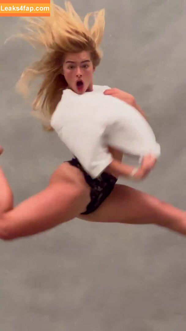 Addison Rae / addie_the_baddie / addisonraee / amirrazm слитое фото фото #2726