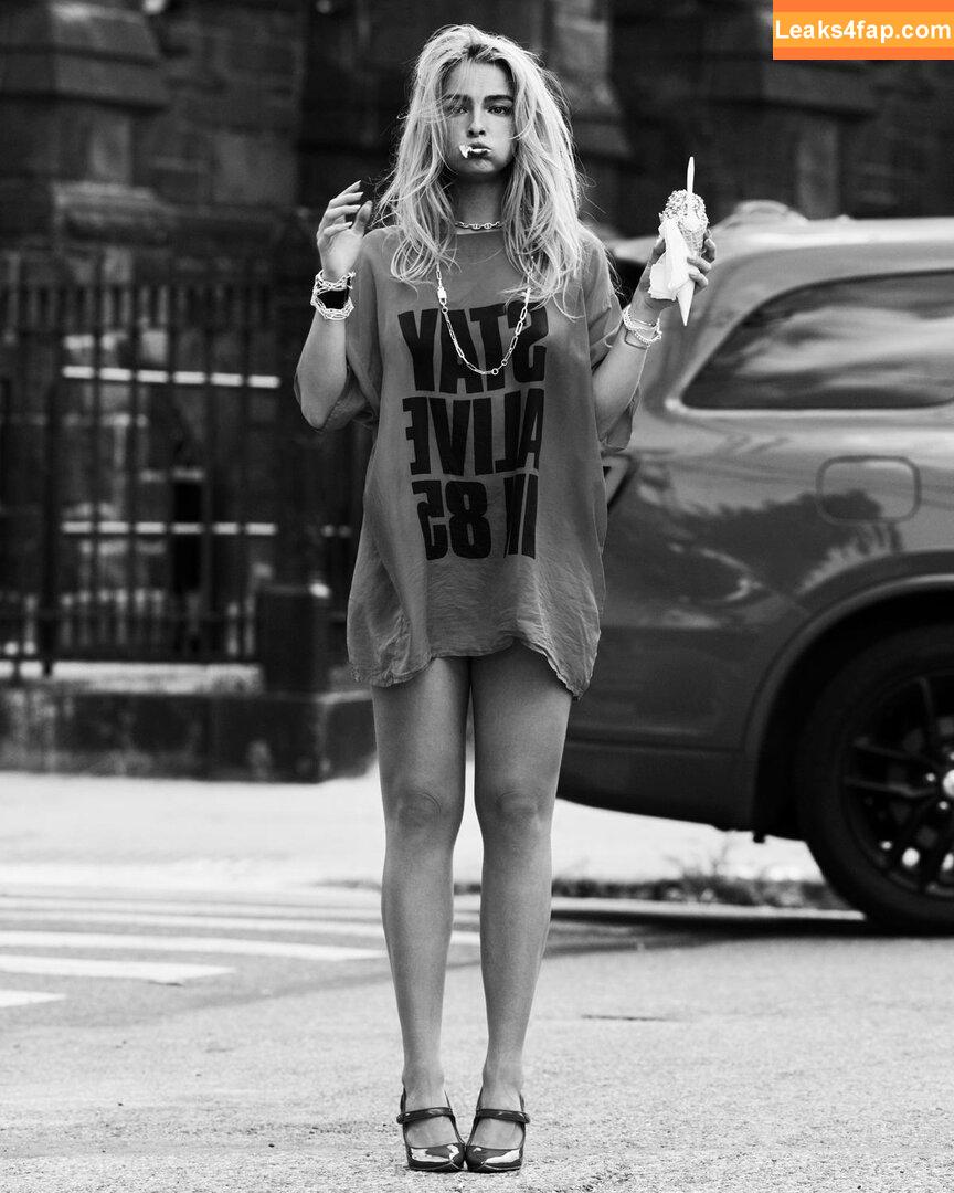 Addison Rae / addie_the_baddie / addisonraee / amirrazm leaked photo photo #2743