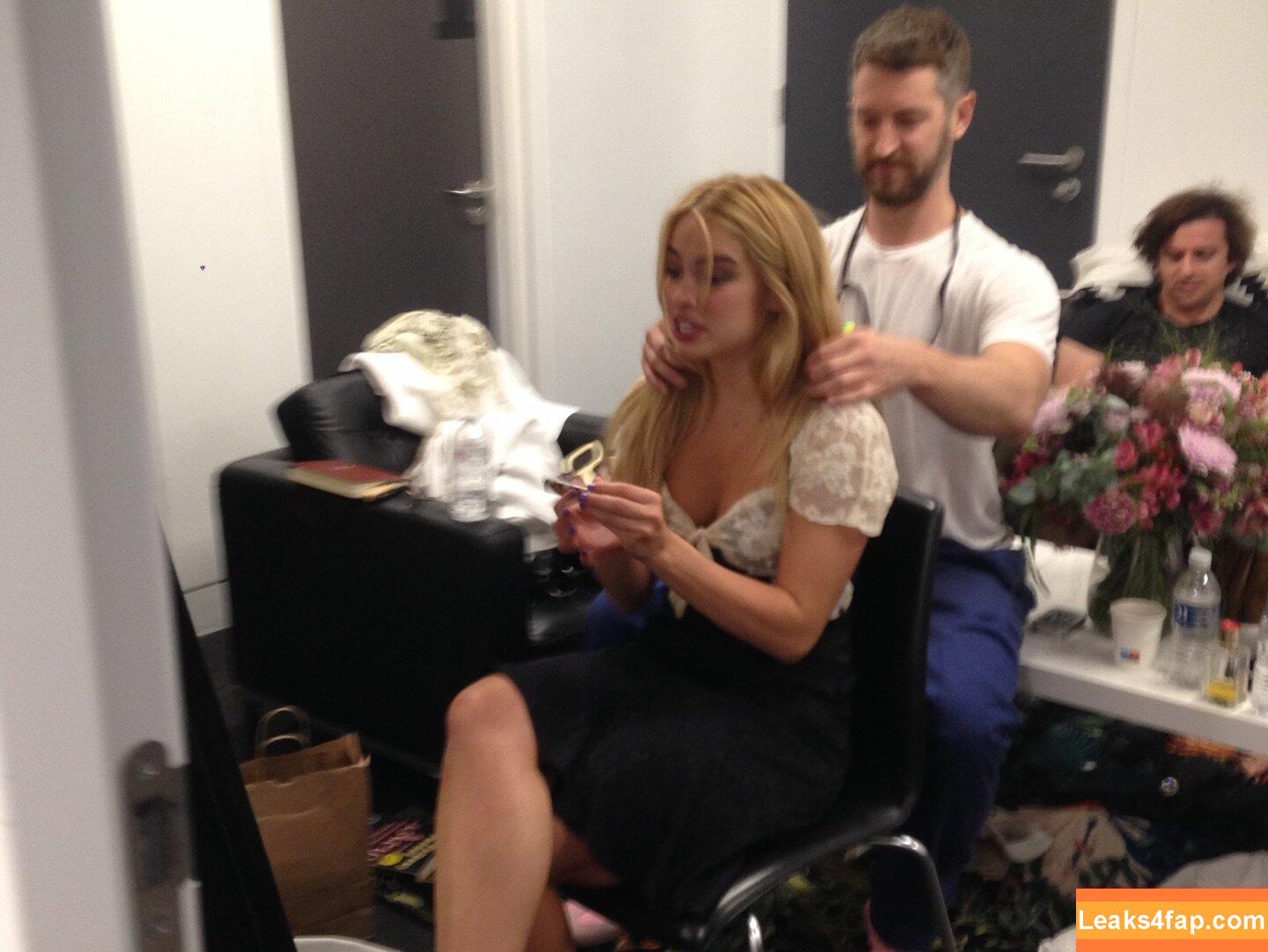 Addison Rae / addie_the_baddie / addisonraee / https: / whoisaddison leaked photo photo #2905