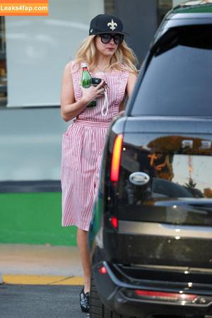 Addison Rae photo #2021