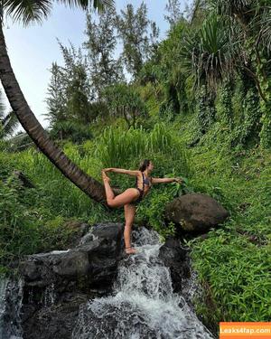 Addison Rae photo #2052