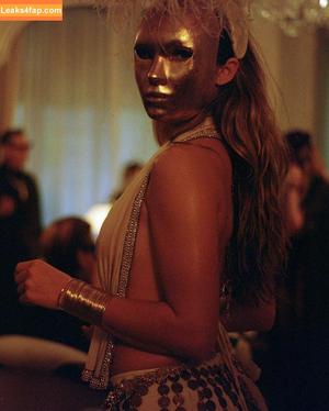 Addison Rae photo #2054