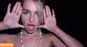 Addison Rae photo #2060