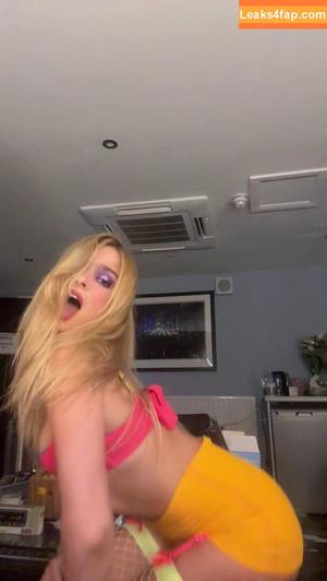 Addison Rae photo #2541