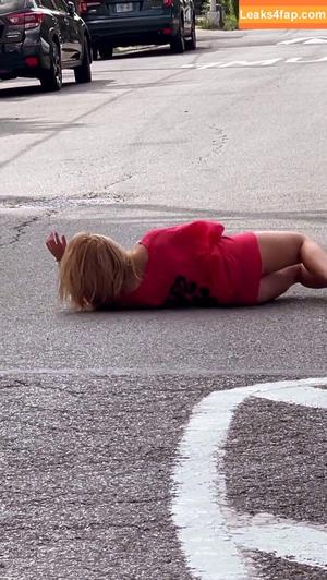 Addison Rae фото #2711